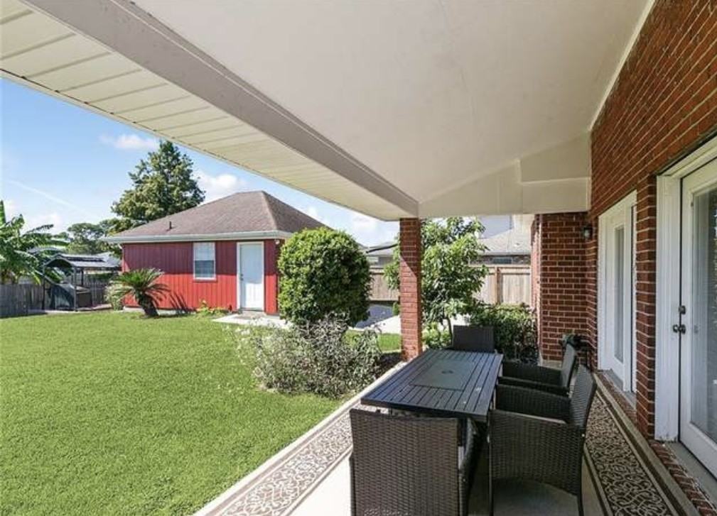 5276 Beaver Dr - Photo 3 of 22