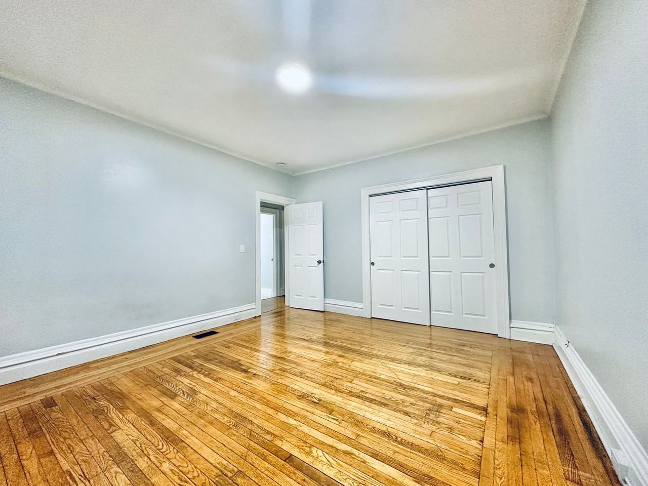 608-612 George Street - Photo 6 of 37