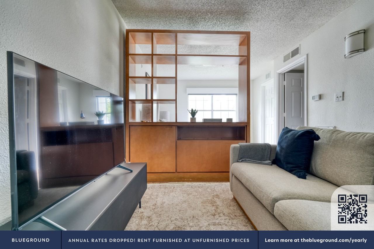 10001 North Capital of Texas Highway - Photo 4 of 24