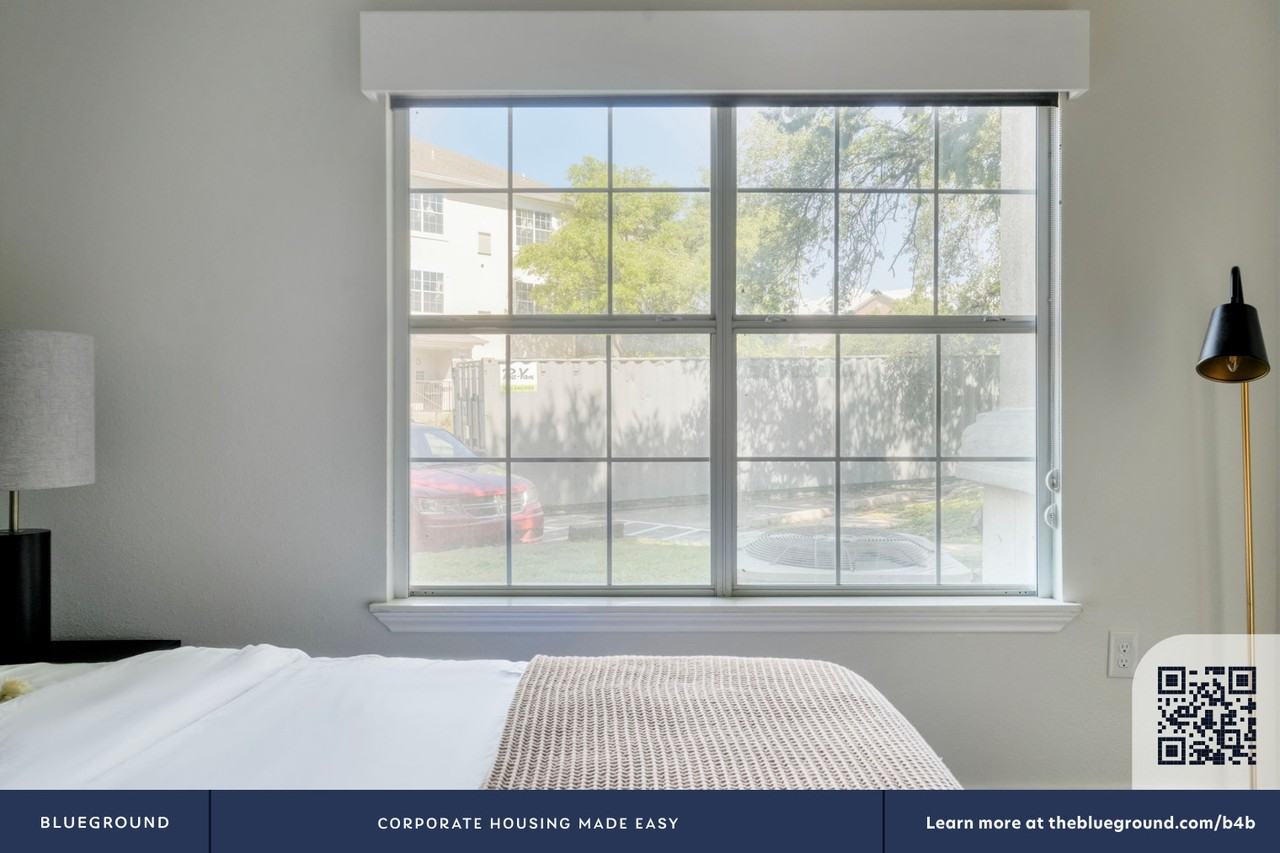 10001 North Capital of Texas Highway - Photo 6 of 24