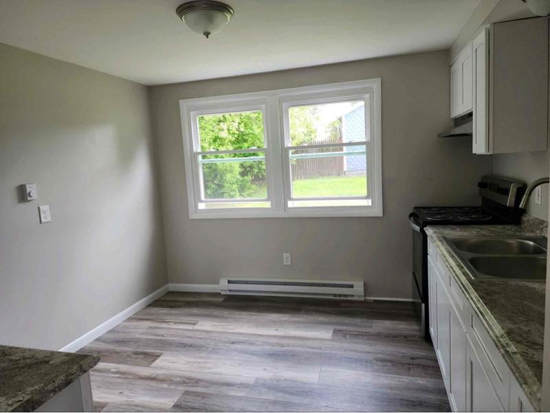 14 Park St #4 - Photo 4 of 8