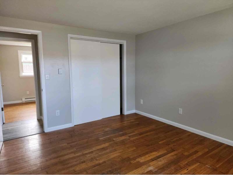 14 Park St #4 - Photo 6 of 8