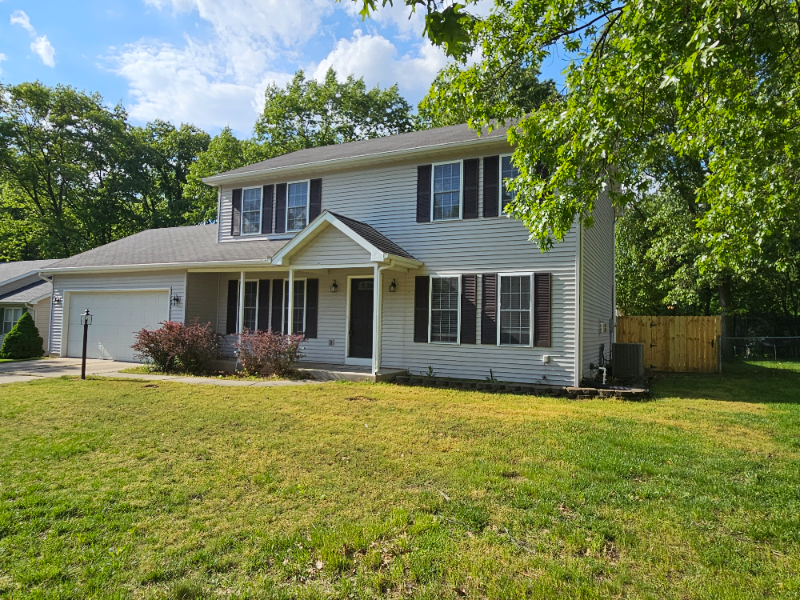 10279 Rosewood Ct - Photo 2 of 28