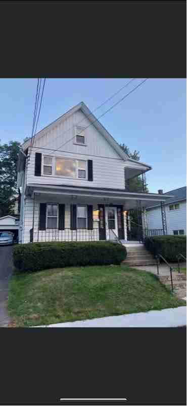 106 Walnut St #1 - Photo 3 of 7