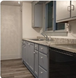 1221 Municipal Dr - Photo 3 of 7