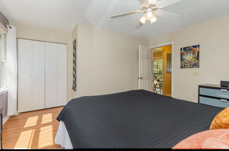 1350 Mcmaster Dr #F - Photo 7 of 11