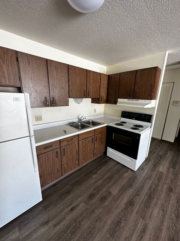 Arrowhead Park - Photo 7 of 12