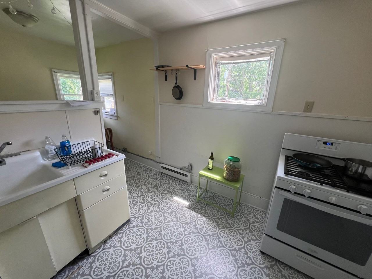 303 W. Illinois - Photo 6 of 20