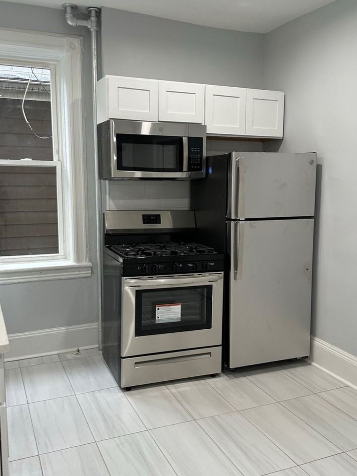 702 -  OM 700-702 Bergenline Avenue LLC - Photo 2 of 13