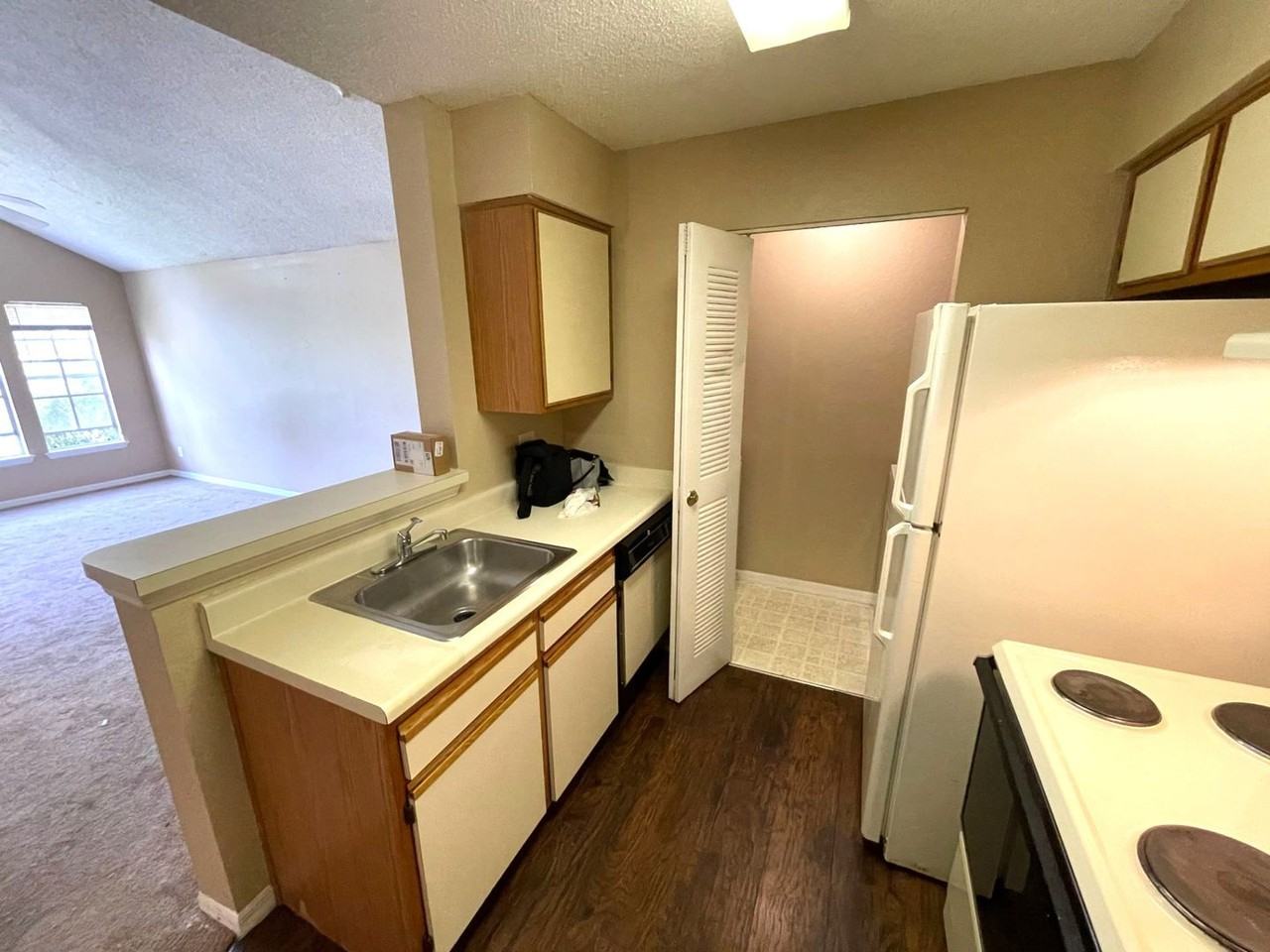 1091 S Hiawassee Rd #234 - Photo 6 of 13