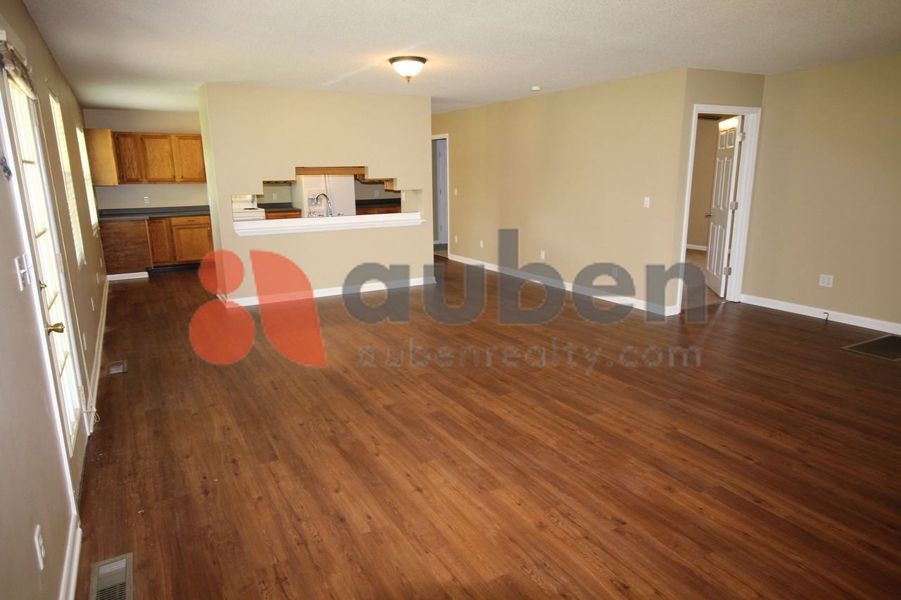 6250 W Highway 136 - Photo 2 of 13