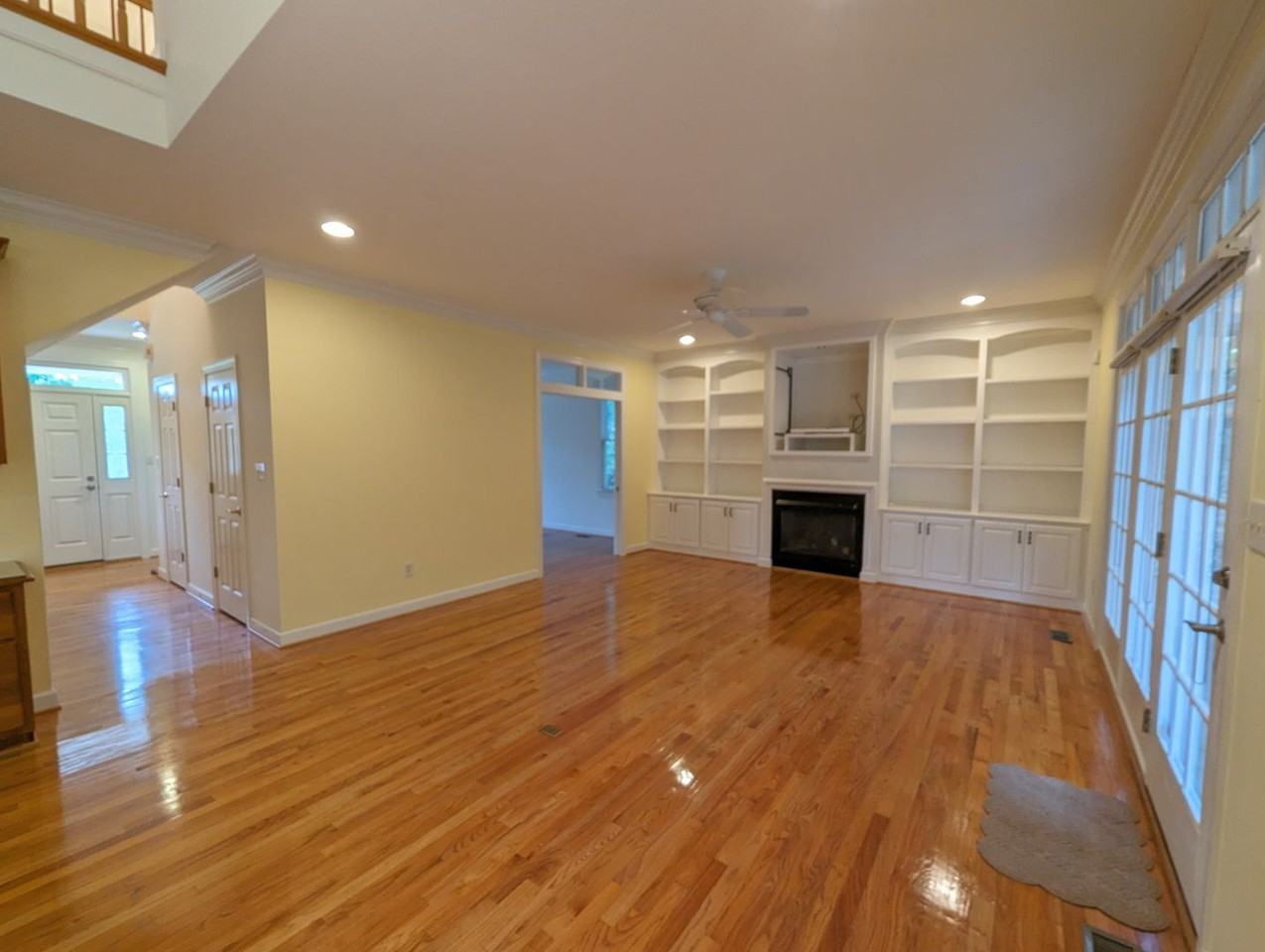 101 Quaker Ridge - Photo 2 of 20