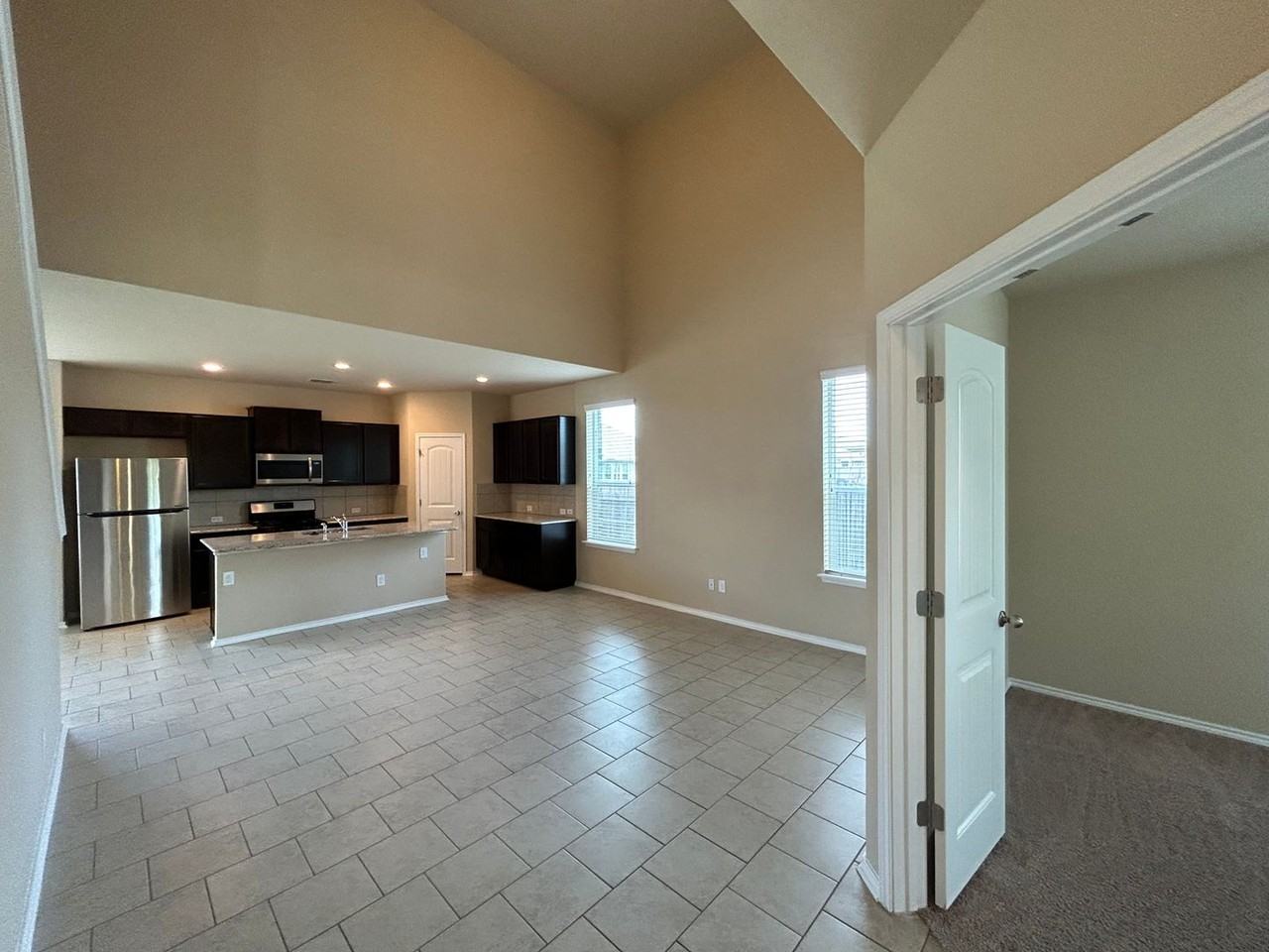 13334 Frio Parke - Photo 2 of 31