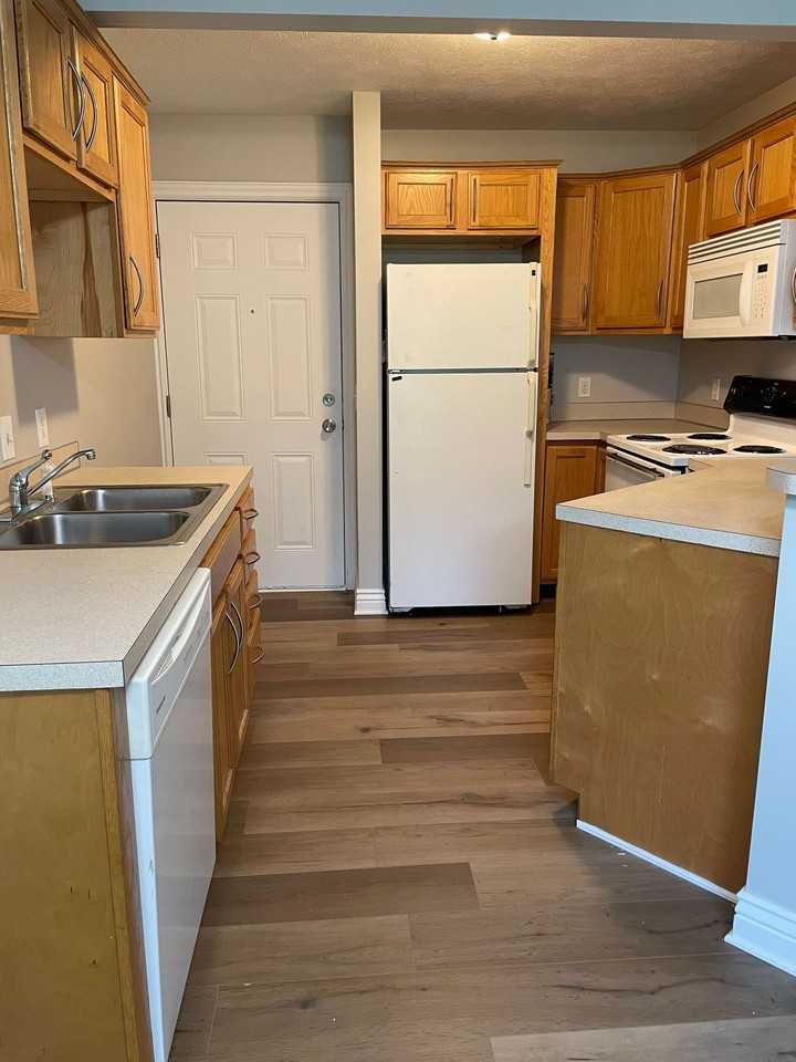 3024 Chicago Dr Sw - Photo 2 of 13