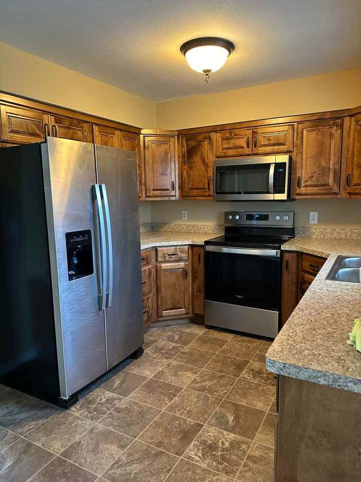 114 Concord St - Photo 2 of 14