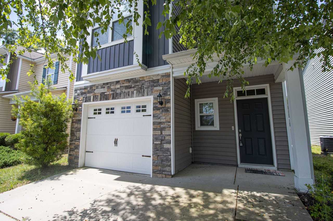 106 Shumard Oak Ct - Photo 2 of 28