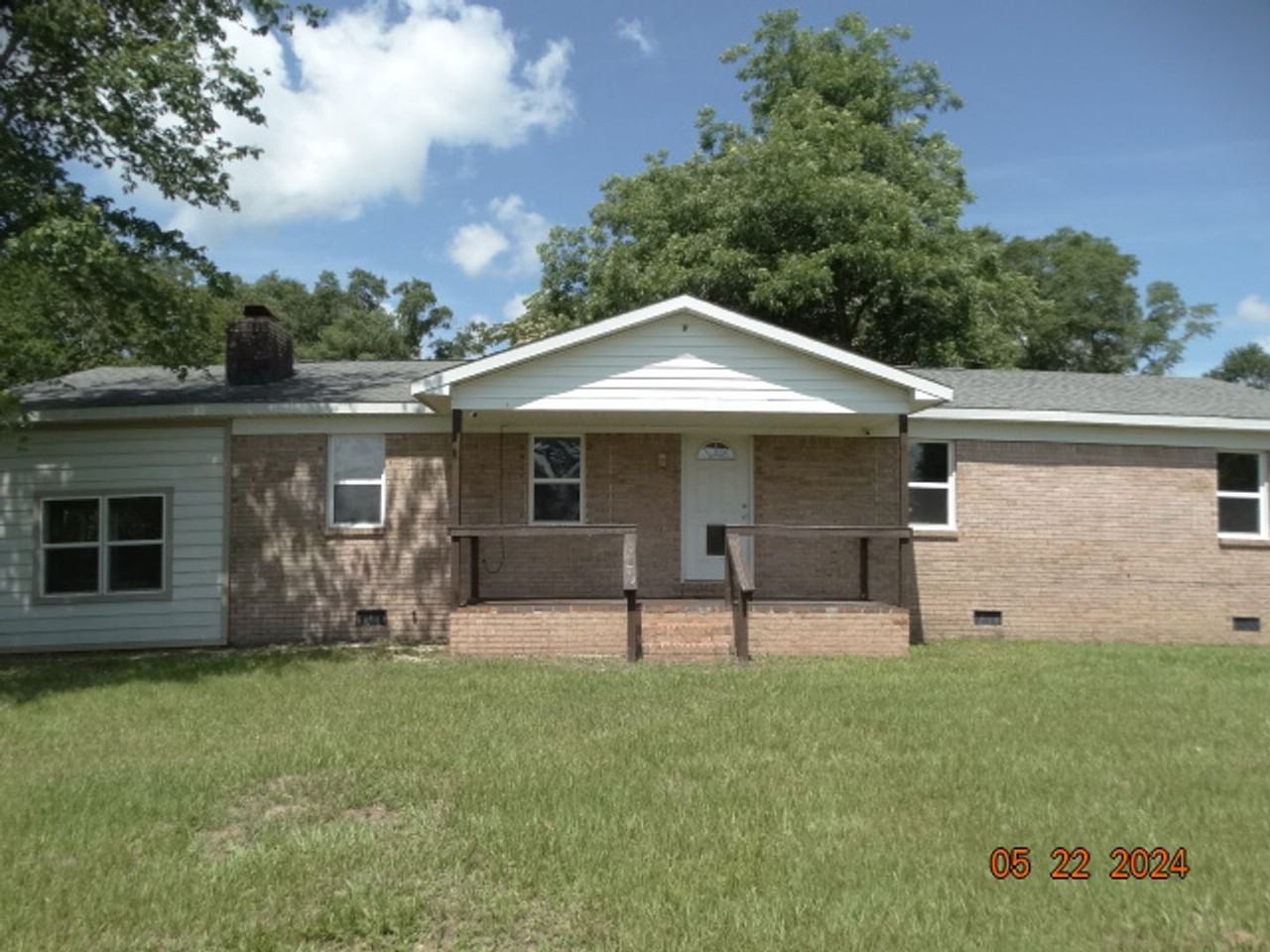 5770 Griffith Mill Rd - Photo 2 of 36