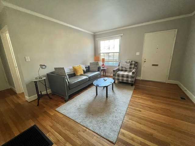 802 N Avalon Rd #D - Photo 3 of 10