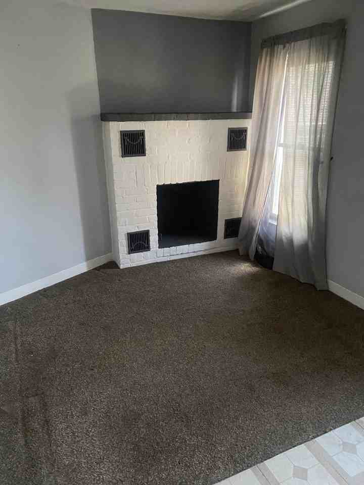 120 E Madison St #2F - Photo 3 of 4