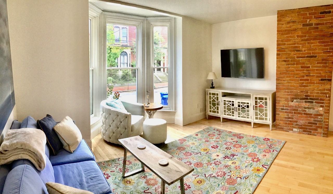 289 Spring St #1 - Photo 2 of 22