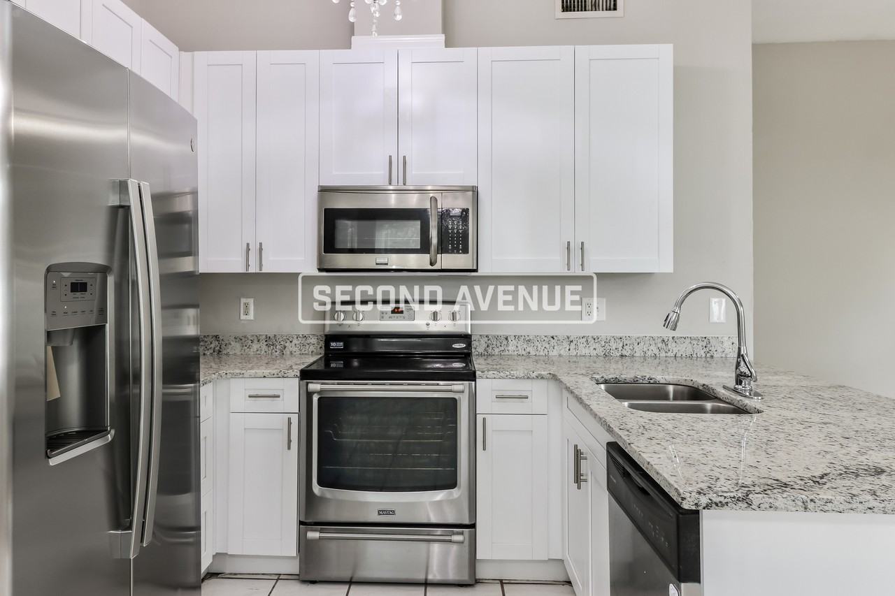 12320 Cloverstone Dr - Photo 5 of 20