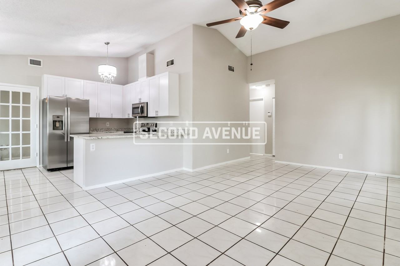 12320 Cloverstone Dr - Photo 6 of 20