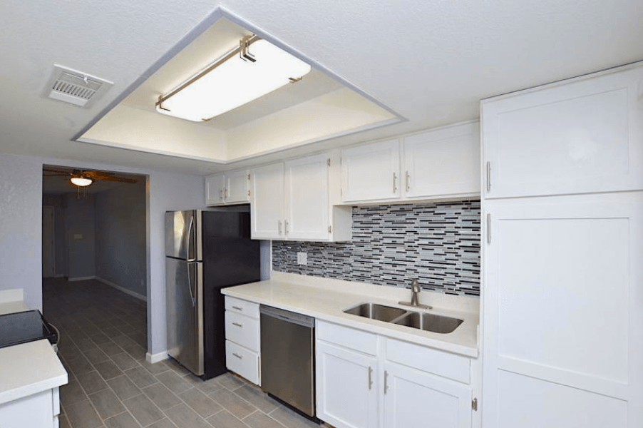 The Earll - Photo 2 of 9