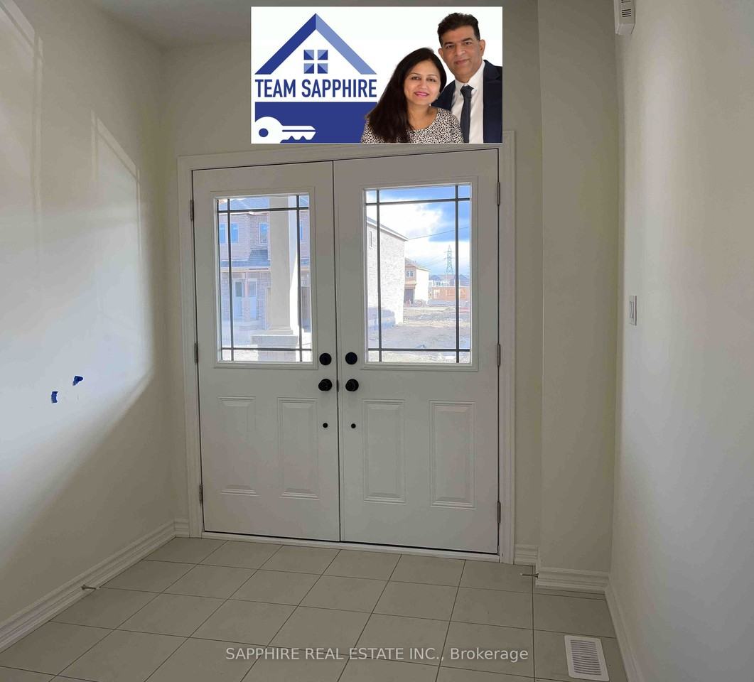 242 Palace Street - Photo 2 of 21