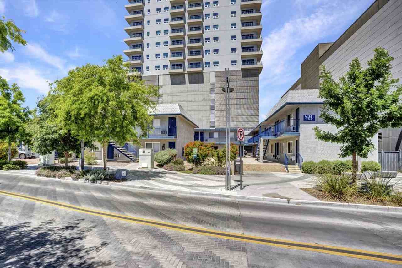 Blake on 3rd - Photo 7 of 15