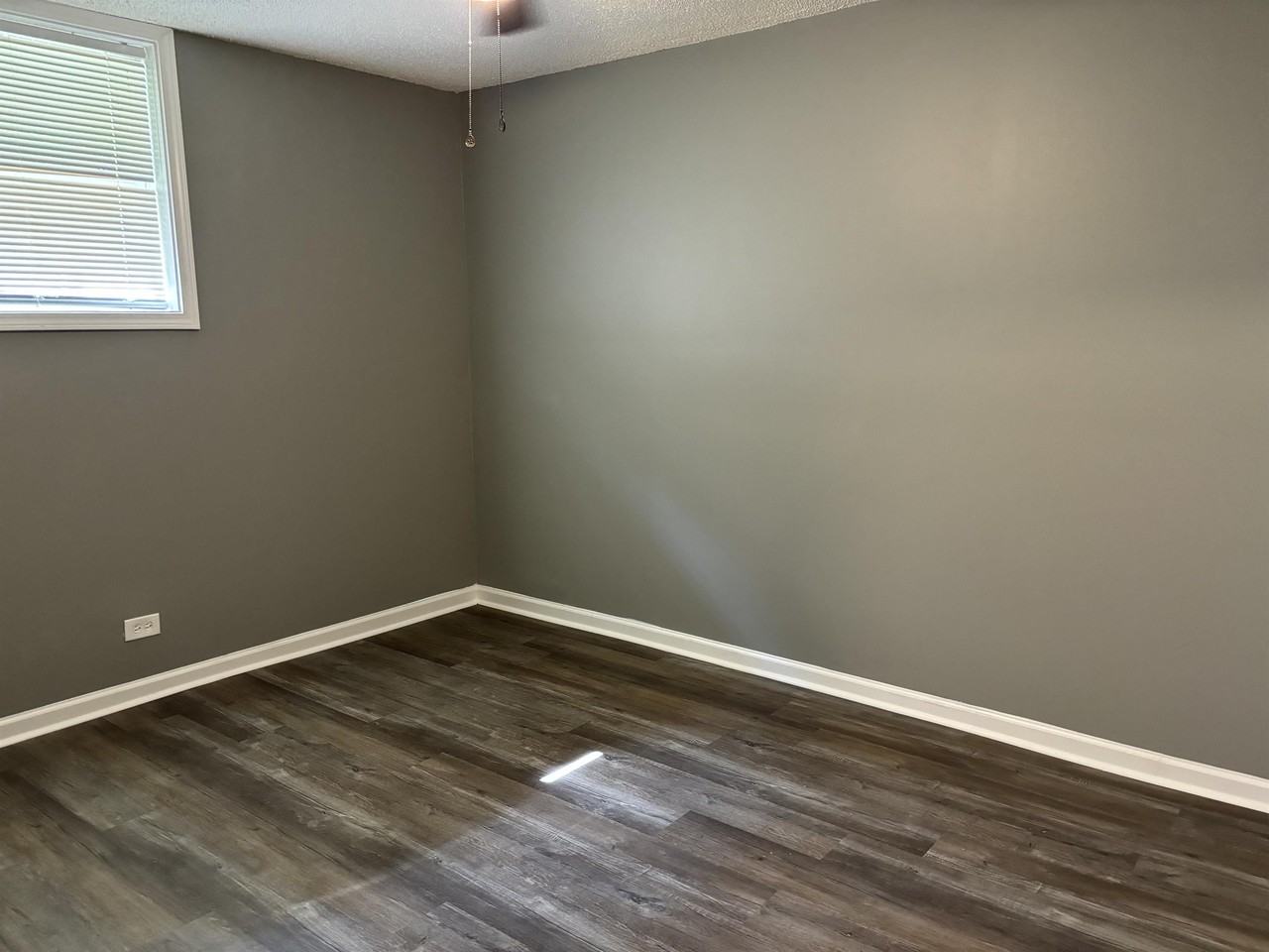 914 Corder Road2 Bdrm 1 Bath #A - Photo 4 of 11