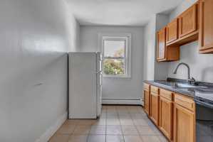 featured image of 1375 Chapel St