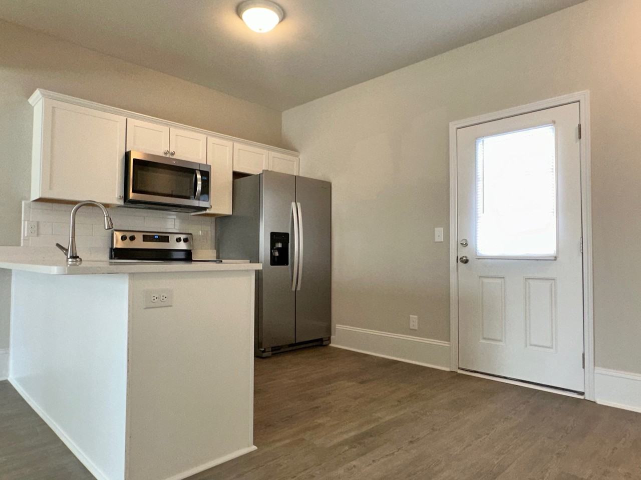 447 3rd Loop Rd #447 - Photo 6 of 30