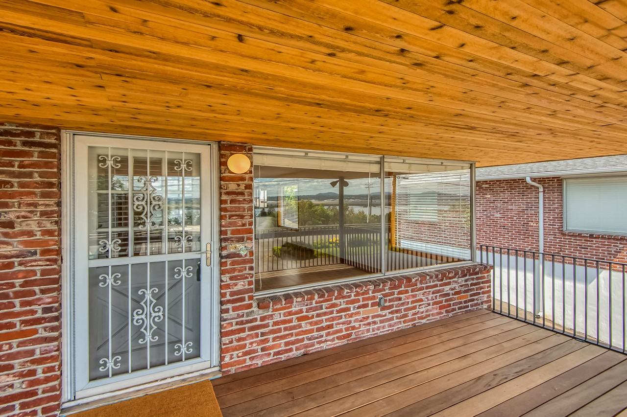 6504 E Evergreen Blvd - Photo 3 of 33