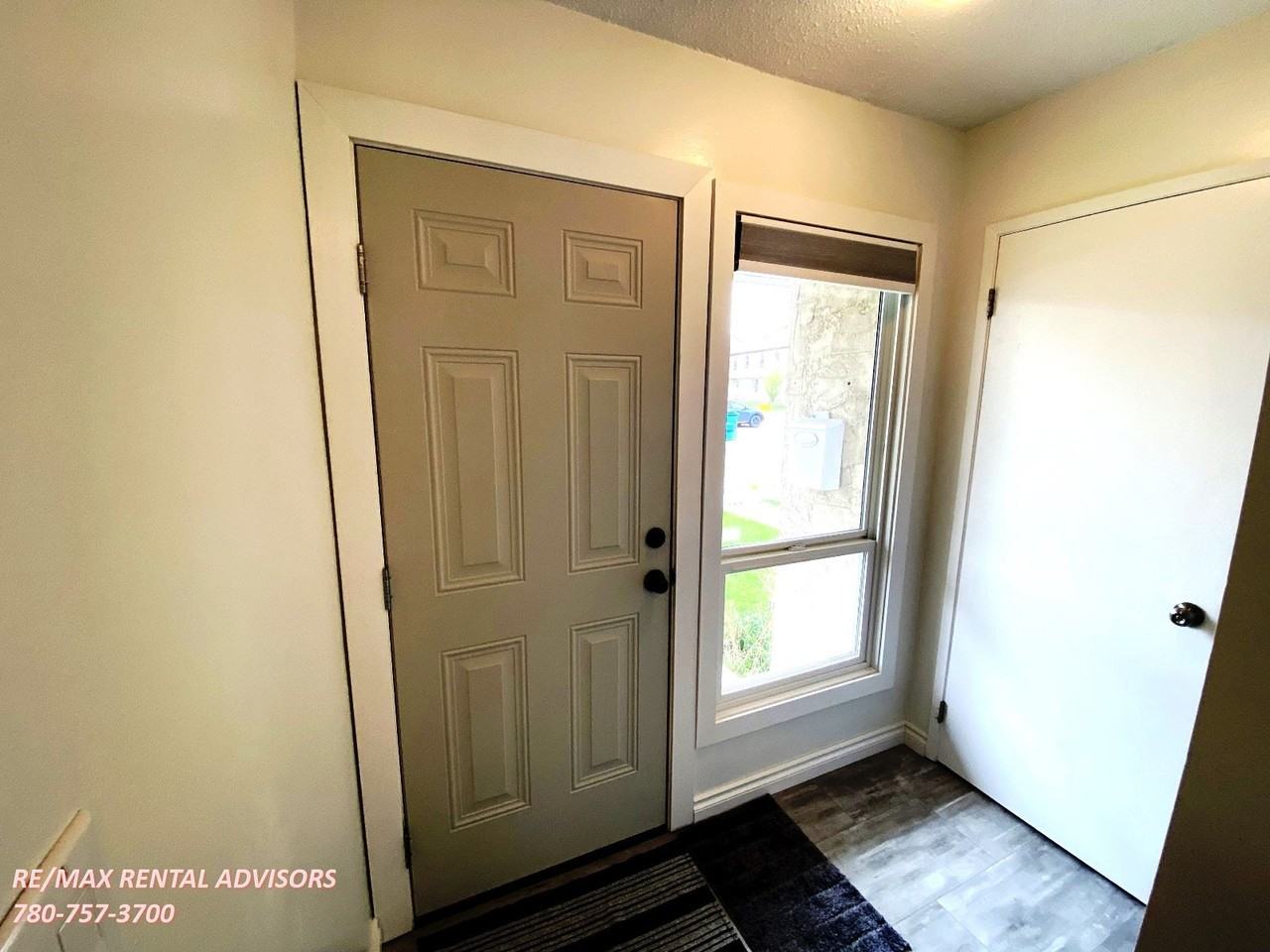 3306 116a Ave Nw - Photo 2 of 21