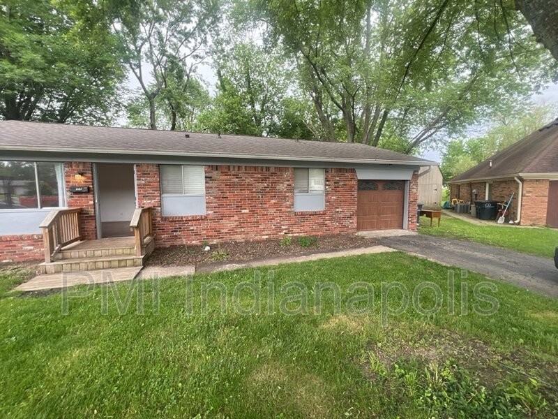 1527 Saint John Ct S - Photo 2 of 50