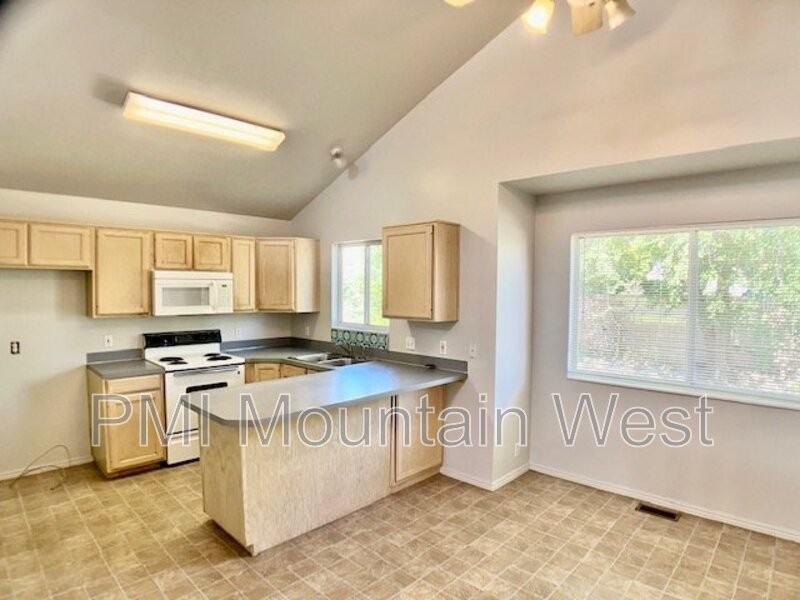 130 Wn - Photo 7 of 36