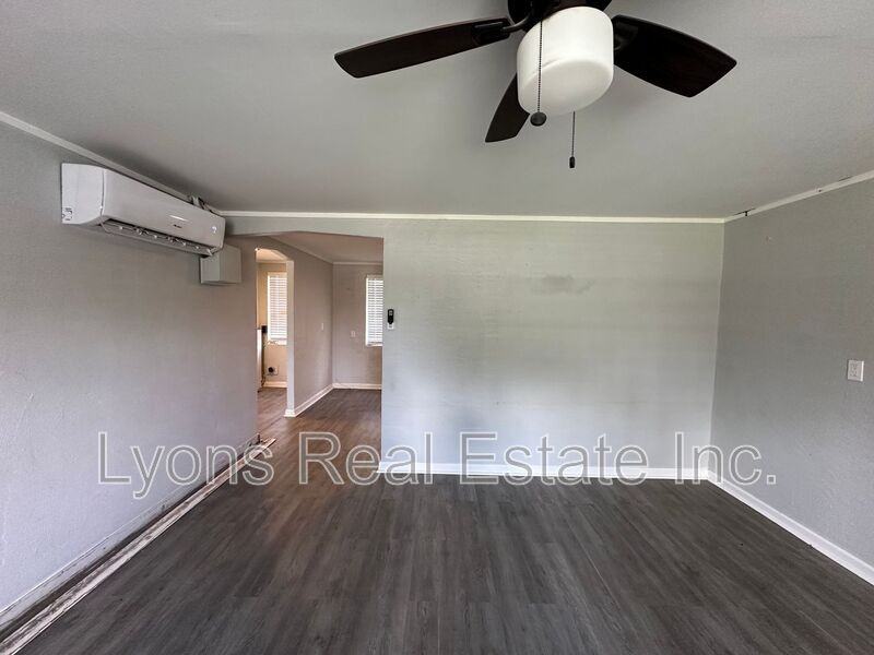 1539 Piney Rd - Photo 3 of 9