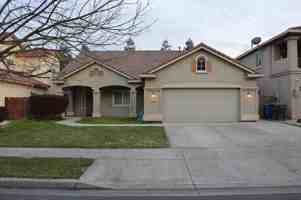 featured image of 2860 Blue Oak Ct