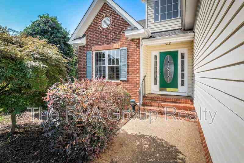 10528 Runnymeade Dr - Photo 7 of 50