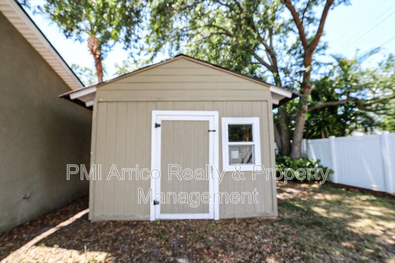 4419 W Euclid Ave - Photo 4 of 36