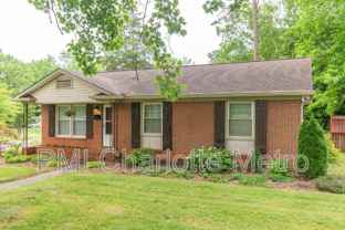 1301 Pierson Dr - Photo 1 of 1