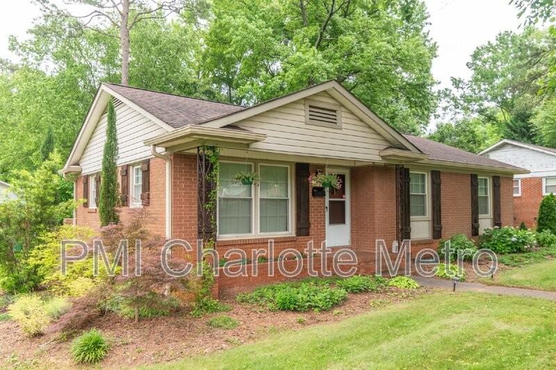 1301 Pierson Dr - Photo 2 of 13