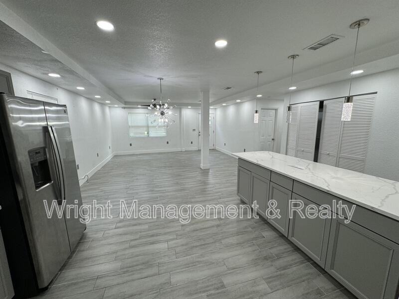 6781 69th Ave N - Photo 6 of 20