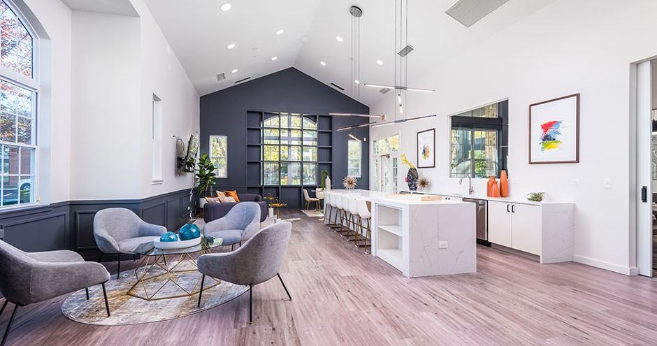 The Grove at Schaumburg Apartments - Photo 3 of 42