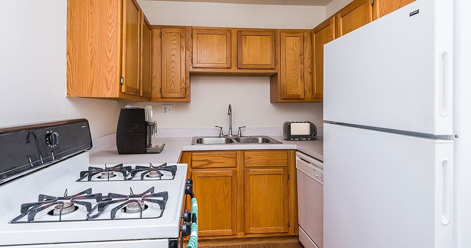 The Grove at Schaumburg Apartments - Photo 5 of 42