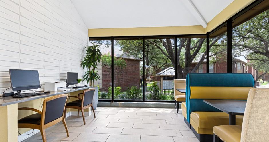 Parc Plaza Apartments - Photo 3 of 43