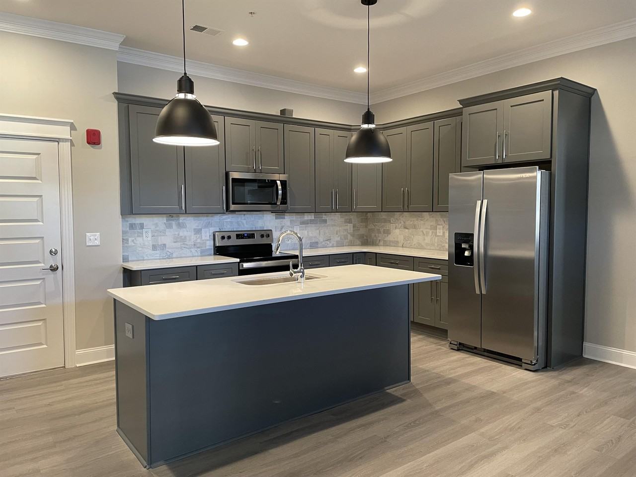 1083 Westyn View Court - Photo 2 of 12