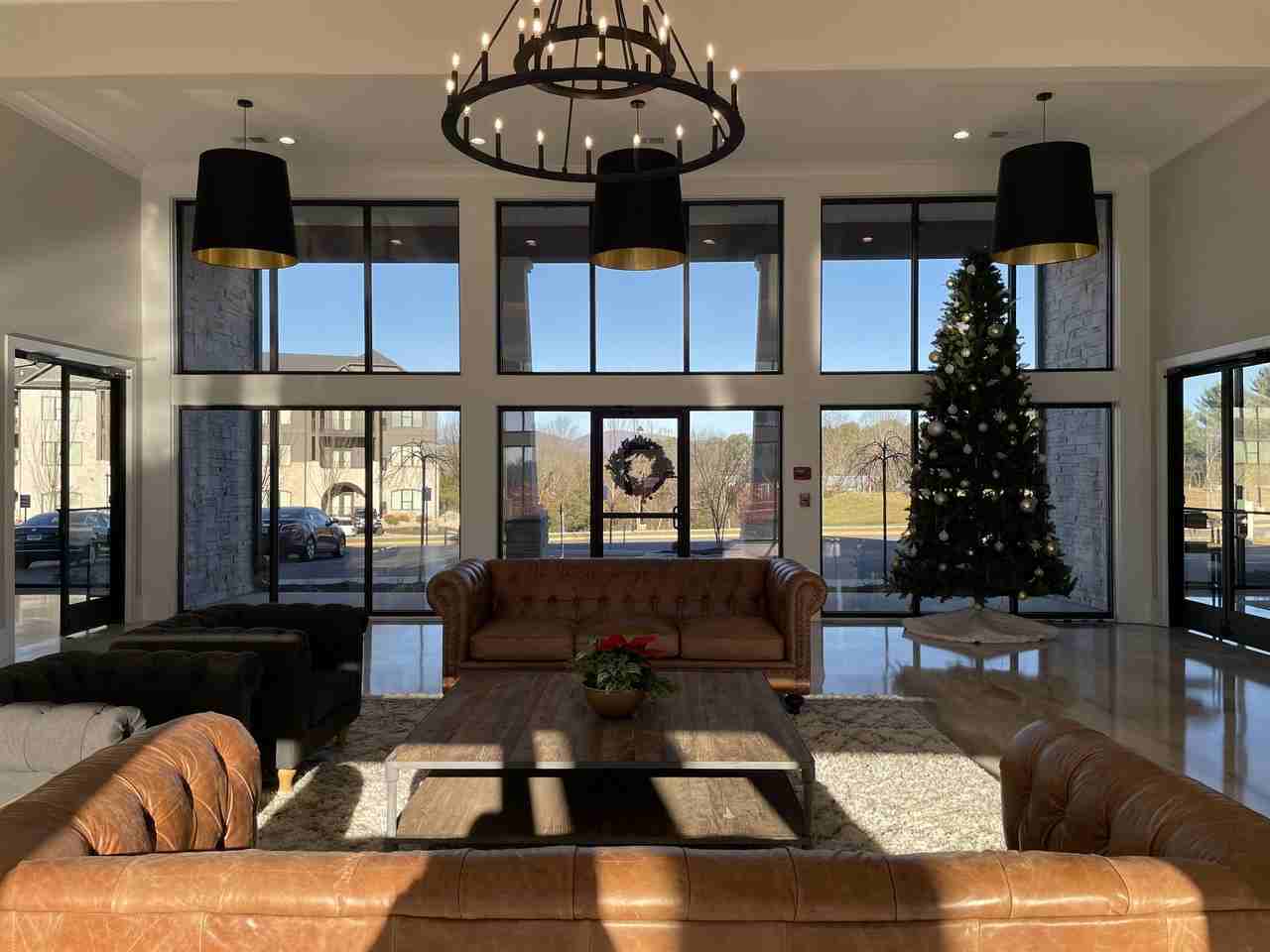 1083 Westyn View Court - Photo 5 of 12