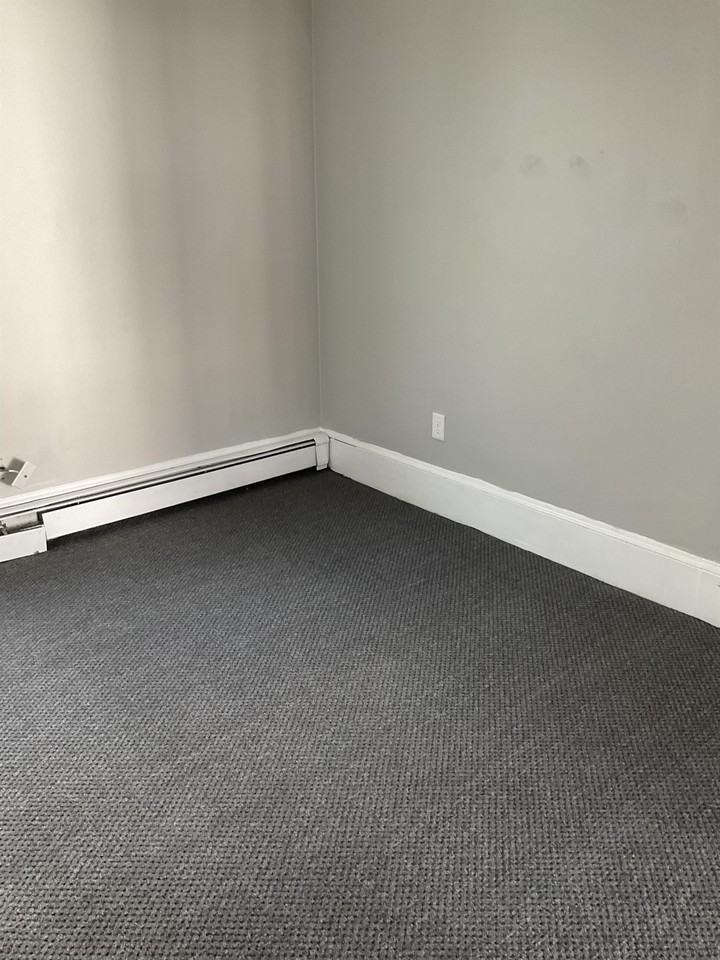 203-205 Ash St - Photo 2 of 7