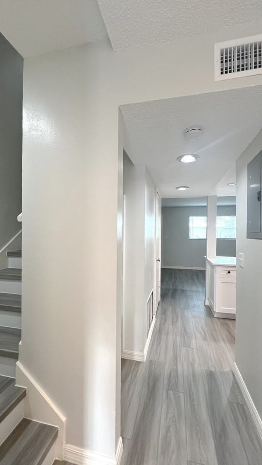 3758 Aristotle Avenue - Photo 4 of 25